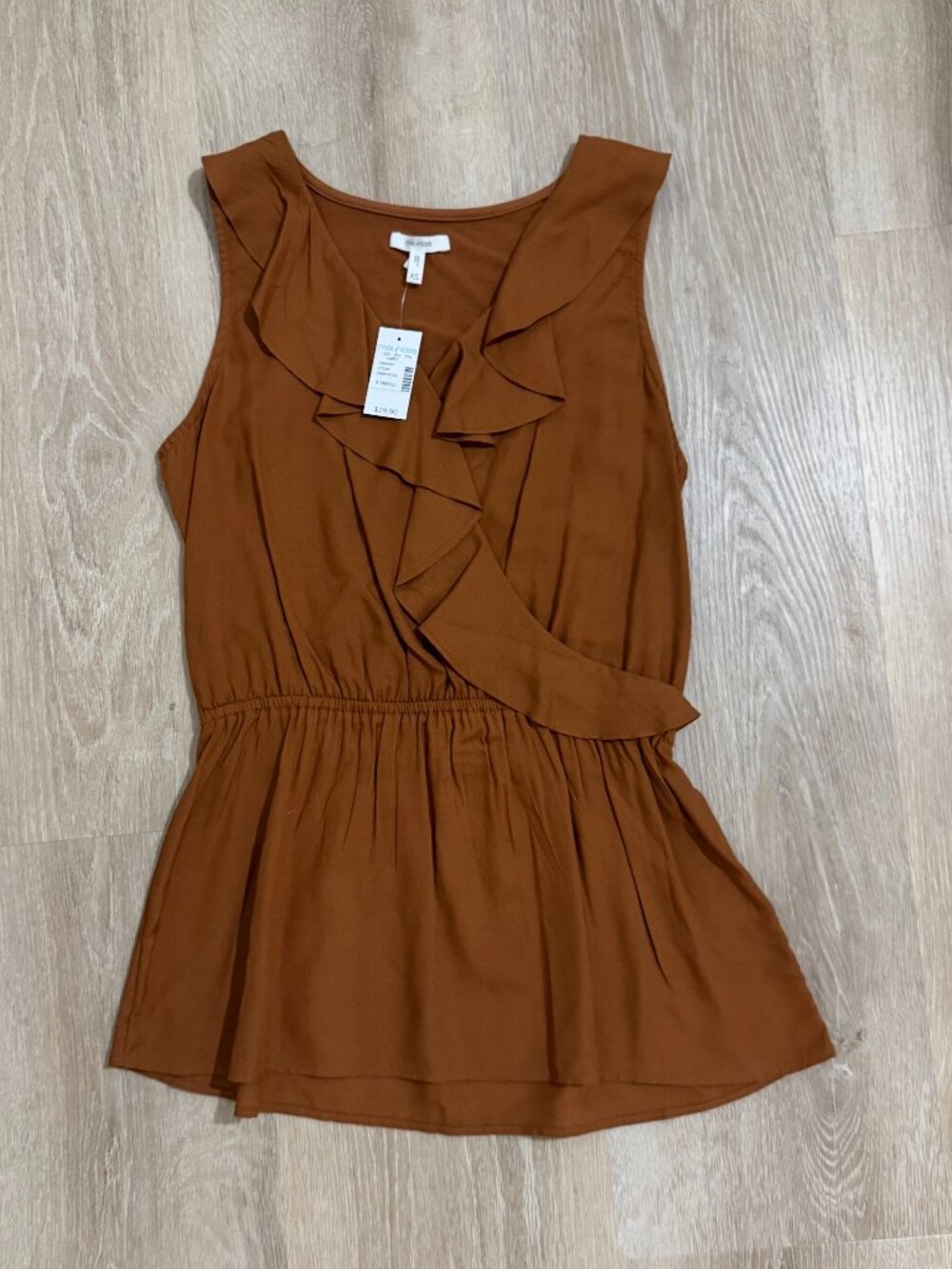 NWT Maurices Ruffle Front Sleeveless Top – XS 🤎